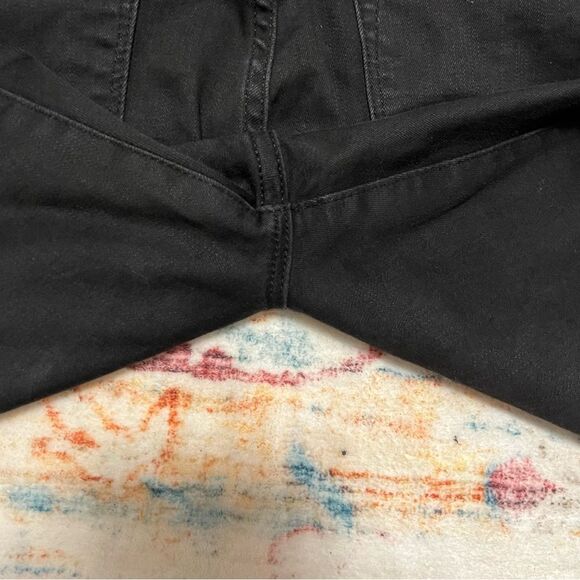 FRAME Denim Black Le High Skinny Chewed Hem Distressed Skinny Ankle Jeans - Picture 5 of 7